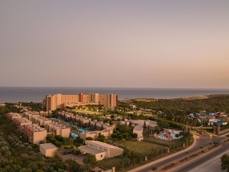 Concorde Luxury Resort Hotel and SPA