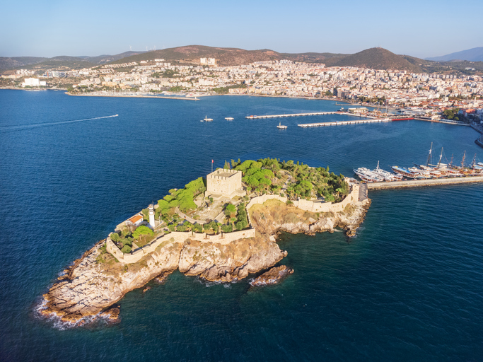 Kuşadası Çeşme Pamukkale Turu 2 Gece Otel Konaklamalı İstanbul, Bursa Çıkışlı