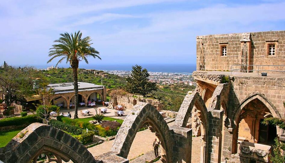 İzmir Adnan Menderes Havalimanı Çıkışlı Kıbrıs Turu 2026 Yaz Dönemi (4 Gece 5 Gün)