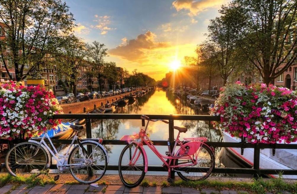 Antalya Hareketli Grand Benelux Paris Alsace Turu