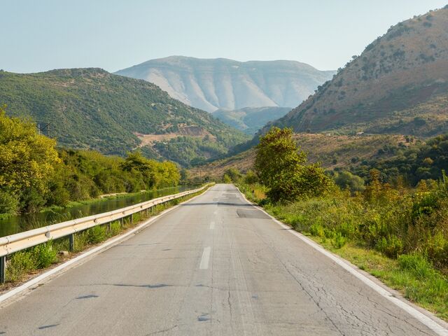 Adana'dan Kosovalı Balkan Rüyası Tüm Geziler ve Akşam Yemekleri Dahil Air Montenegro Havayolları 7 Gece