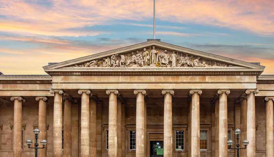 Baştanbaşa Büyük Britanya Turu Türk Havayolları ile 7 Gece 8 Gün (LHR-DUB) ATL001