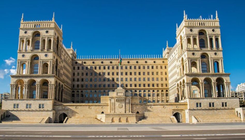 Bakü Türk Hava Yolları ile 2026