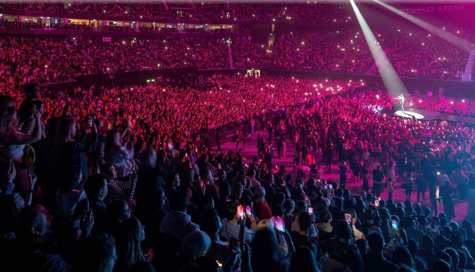 Tarkan Konseri Özel Dubai Turu - Golden Circle ( Sahne Önü ) Bilet Air Arabia ile 3 Gece