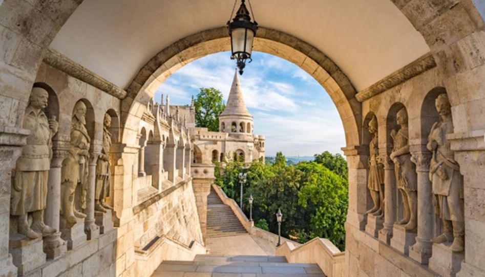 Adana'dan Direkt Sefer ile Büyük Orta Avrupa Turu Rotası 