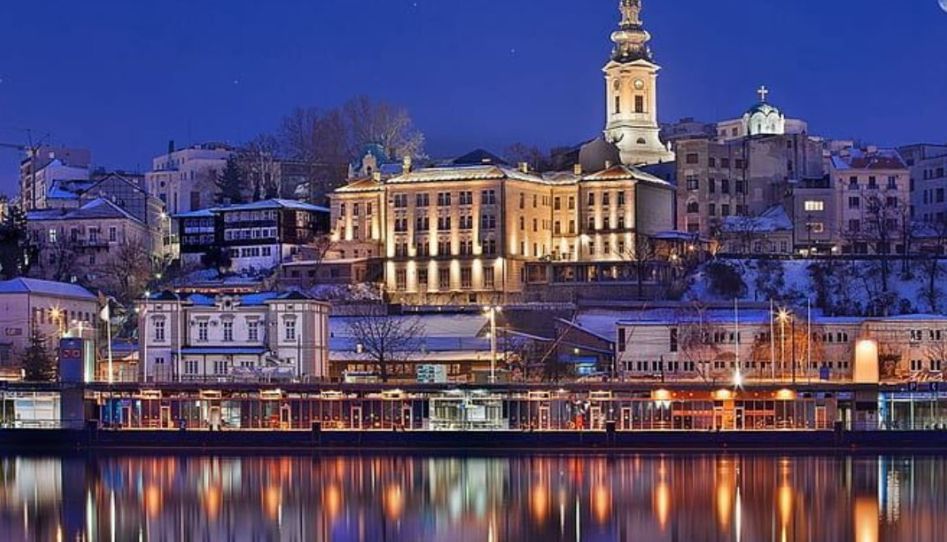 İstanbul Hareketli Baştanbaşa Balkanlar Turu 8 Ülke (Tüm Gündüz Turları, Aksam Yemekleri ve Balkan Geceleri Dahil)