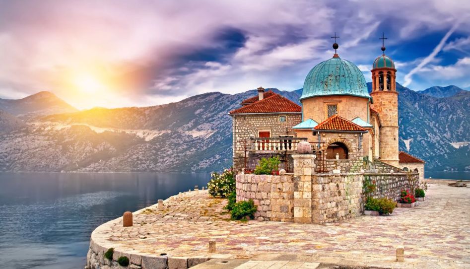 Adriyatik Kıyıları Budva Turu AJet Hava Yolları ile 4 Gece 5 Gün