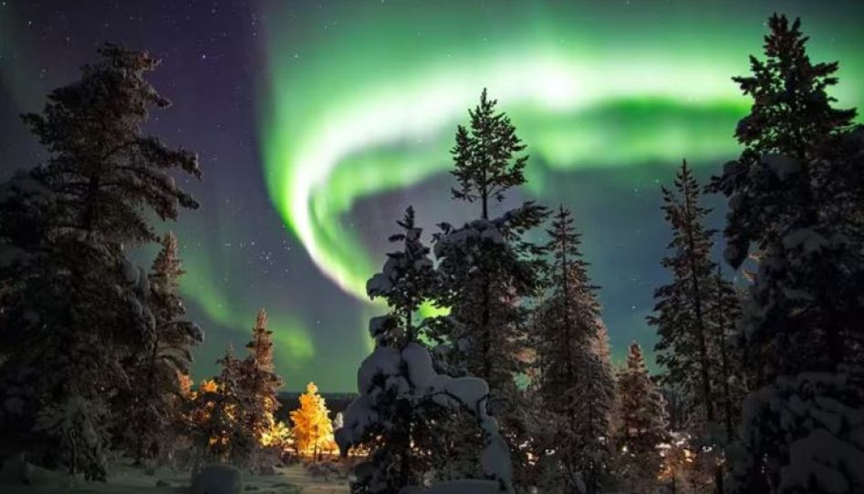 Kuzey Işıkları Lapland Pegasus Hava Yolları Özel Seferi ile 3 Gece RVN - RVN