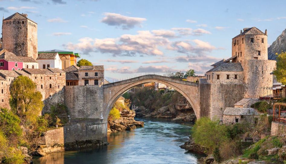Kosovalı Büyük Balkanlar Turu AJet ile Ekstra Turlar ve Akşam Yemekleri Dahil SKP-SKP