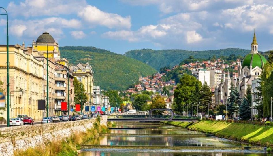 Kosovalı Büyük Balkanlar Turu AJet ile Ekstra Turlar ve Akşam Yemekleri Dahil TIA-SJJ 5 Gece