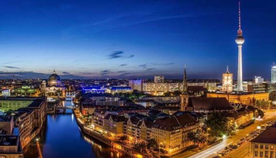 Yılbaşı Viva Berlin Turu THY ile ( BER-BER )