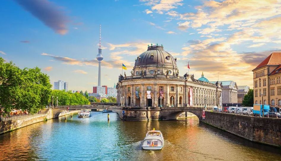 Yılbaşı Viva Berlin Turu THY ile ( BER-BER )